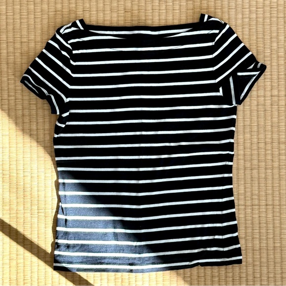 kate spade Tops - Broome Street by Kate Spade size XS in Black and White Stripes
